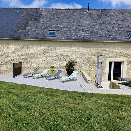Les Gites Du Val Mandeville-en-Bessin Екстер'єр фото