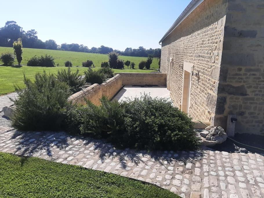 Les Gites Du Val Mandeville-en-Bessin Екстер'єр фото