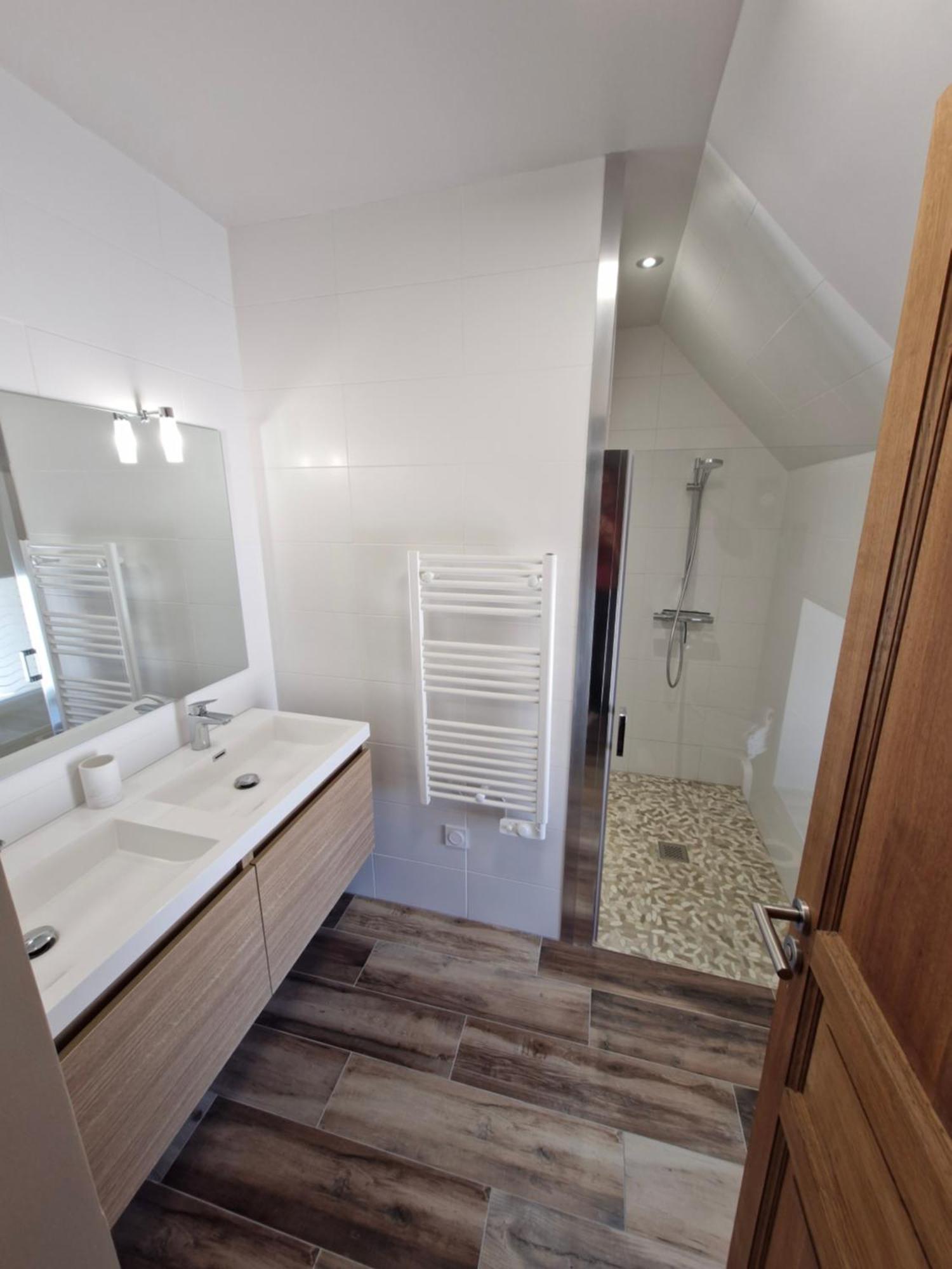 Les Gites Du Val Mandeville-en-Bessin Номер фото